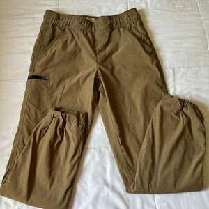 Weatherproof Tan Shorts Elastic Waistband Fleece Lining